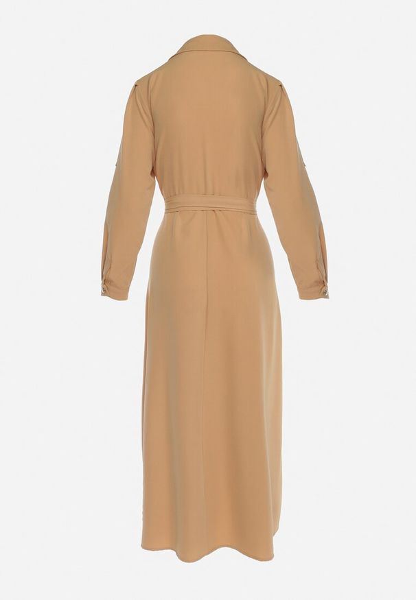 Born2be - Beżowa Rozkloszowana Sukienka Maxi z Koszulową Górą i Wiązanym Paskiem Indiga. Kolor: beżowy. Materiał: materiał. Wzór: jednolity. Typ sukienki: koszulowe. Długość: maxi