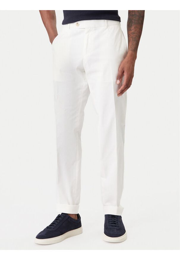 BOSS Spodnie materiałowe C-Genius 50555035 Biały Regular Fit. Kolor: biały. Materiał: bawełna