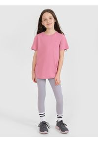 4f - 4F T-shirt regular gładki dziewczęcy - różowy 146 (10-11 lat). Okazja: na co dzień. Kolor: różowy. Materiał: dzianina, bawełna, jersey. Długość rękawa: krótki rękaw. Długość: krótkie. Wzór: gładki. Sezon: lato. Styl: klasyczny, sportowy, casual