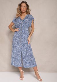 Renee - Niebieska Rozkloszowana Sukienka z Bawełny z Gumką w Pasie w Drobne Kwiaty Pulinea. Okazja: na co dzień. Typ kołnierza: dekolt w serek. Kolor: niebieski. Materiał: bawełna. Długość rękawa: krótki rękaw. Wzór: kwiaty. Sezon: lato, wiosna. Styl: elegancki, casual #5