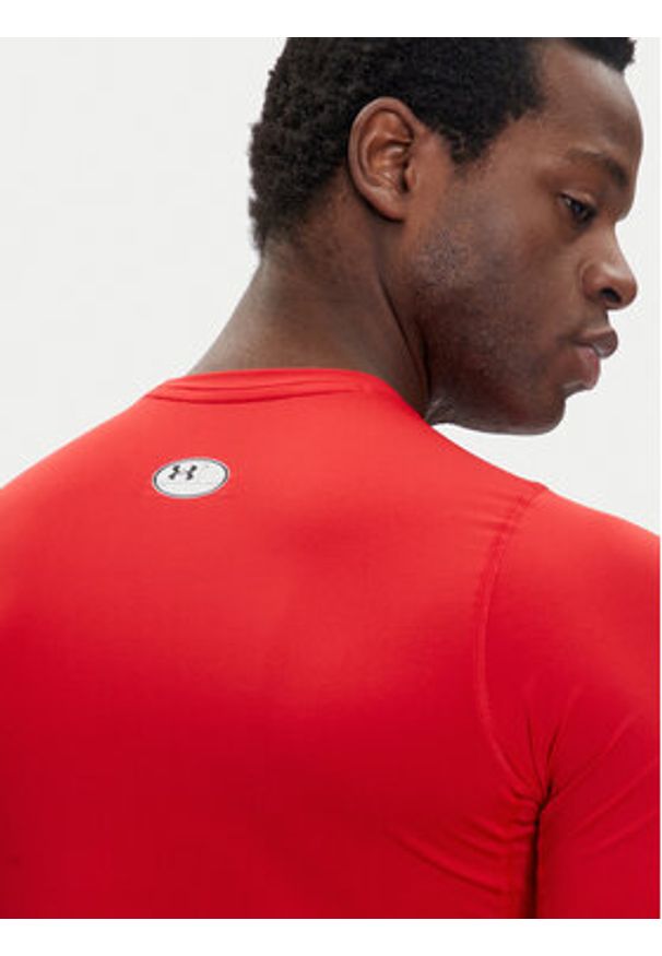 Under Armour Koszulka techniczna Ua HeatGear® Armour 1361518 Czerwony Slim Fit. Kolor: czerwony. Materiał: syntetyk