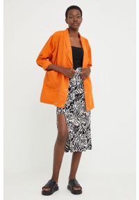 Answear Lab kurtka damska kolor pomarańczowy przejściowa oversize. Kolor: pomarańczowy. Styl: wakacyjny