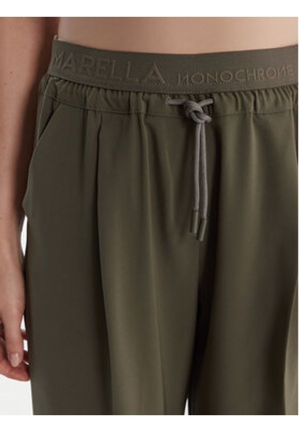 Marella Spodnie materiałowe Vanto 2523136065 Zielony Regular Fit. Kolor: zielony. Materiał: syntetyk