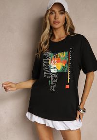 Renee - Czarna Koszulka T-shirt z Bawełny Zdobiona Oryginalnym Nadrukiem Savindrae. Okazja: na co dzień. Kolor: czarny. Materiał: bawełna. Wzór: aplikacja, nadruk. Styl: klasyczny, elegancki, casual #4
