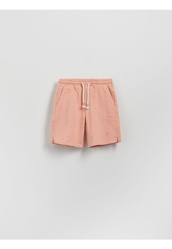 Reserved - Bawełniane szorty - brzoskwiniowy. Kolor: pomarańczowy. Materiał: bawełna