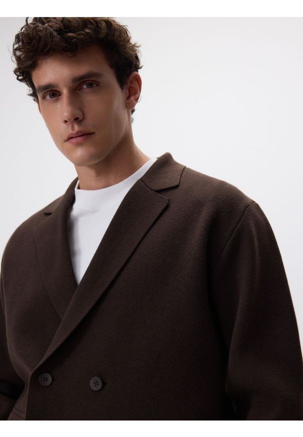 Reserved - Kardigan z domieszką wełny - ciemnobrązowy. Kolor: brązowy. Materiał: wełna