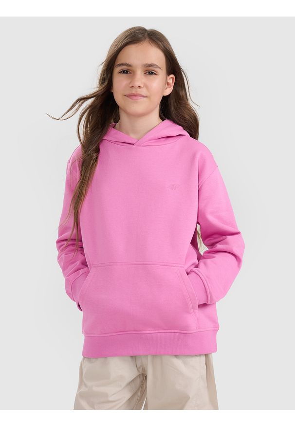 4f - 4F Bluza dresowa nierozpinana z kapturem dziewczęca - różowa 158 (12-13 lat). Okazja: na co dzień. Typ kołnierza: kaptur. Kolor: różowy. Materiał: dresówka. Wzór: gładki, ze splotem. Sezon: lato. Styl: casual, sportowy
