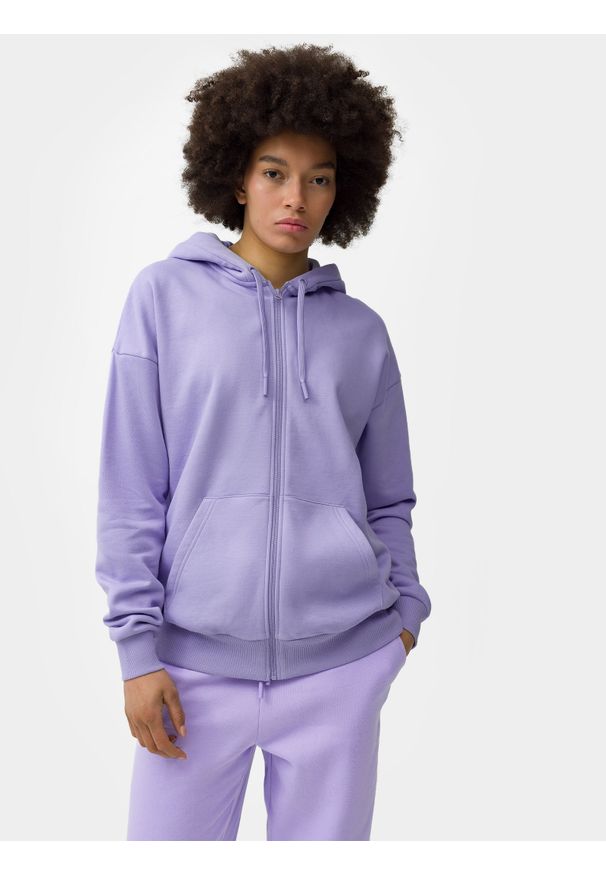 4f - Bluza dresowa rozpinana z kapturem damska. Okazja: na co dzień. Typ kołnierza: kaptur. Kolor: fioletowy. Materiał: dresówka. Styl: klasyczny, casual