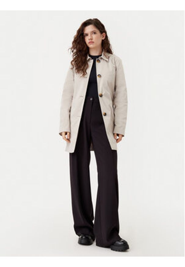 JDY Trencz Isadora 15338506 Beżowy Regular Fit. Kolor: beżowy. Materiał: syntetyk