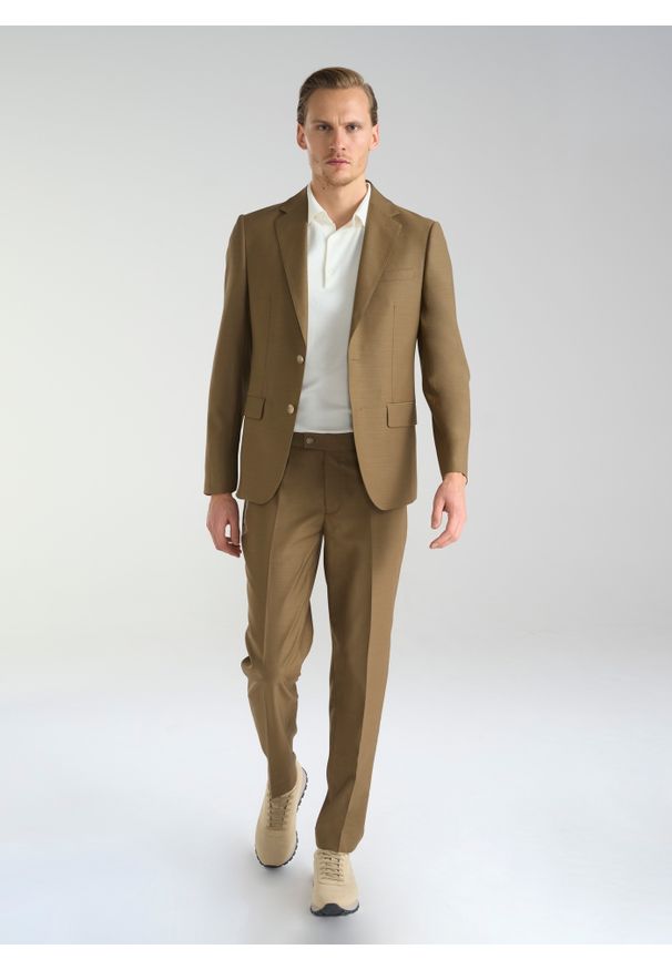 Pako Lorente - PAKO LORENTE – Jasnobrązowa garniturowa marynarka męska z wełną. Kolor: brązowy. Materiał: wełna. Styl: elegancki