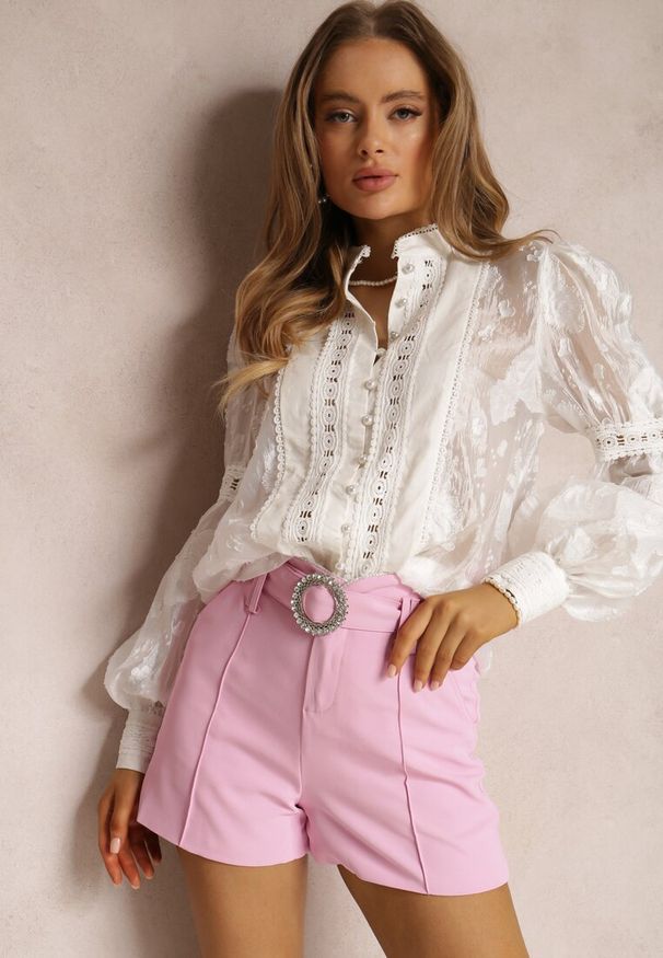 Renee - Różowe Szorty Feodites. Kolor: różowy. Materiał: materiał, tkanina. Wzór: aplikacja, jednolity, gładki. Styl: glamour