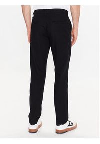 Guess Spodnie materiałowe Myron M3GB26 WFBW3 Czarny Slim Fit. Kolor: czarny. Materiał: bawełna