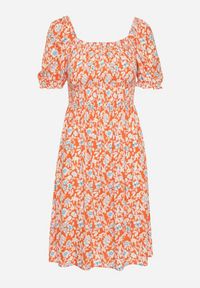 Born2be - Pomarańczowa Wiskozowa Sukienka Hiszpanka o Rozkloszowanym Kroju z Marszczonym Dekoltem Otlea. Okazja: na co dzień. Typ kołnierza: dekolt hiszpanka. Kolor: pomarańczowy. Materiał: wiskoza. Długość rękawa: krótki rękaw. Sezon: lato. Styl: boho, casual #3