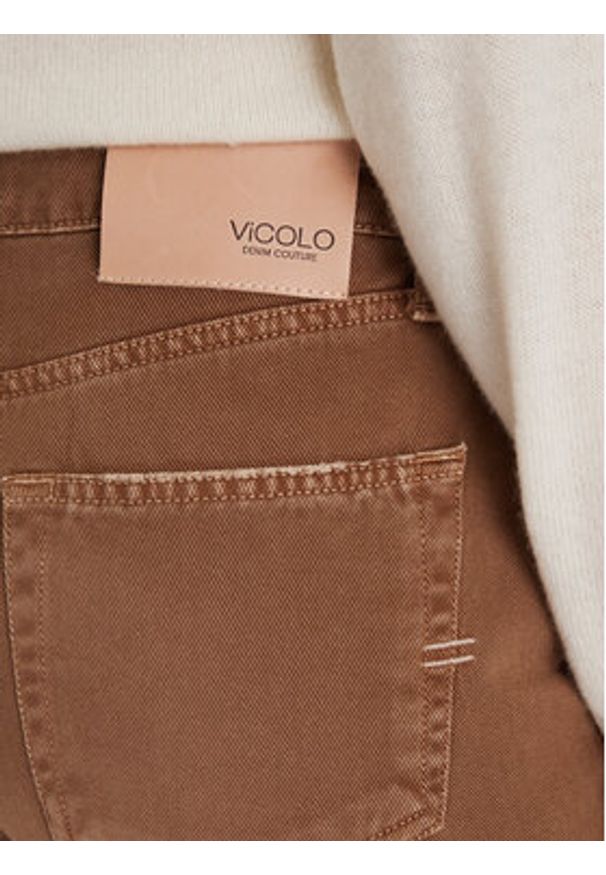 ViCOLO Jeansy DF5056 Brązowy Regular Fit. Kolor: brązowy