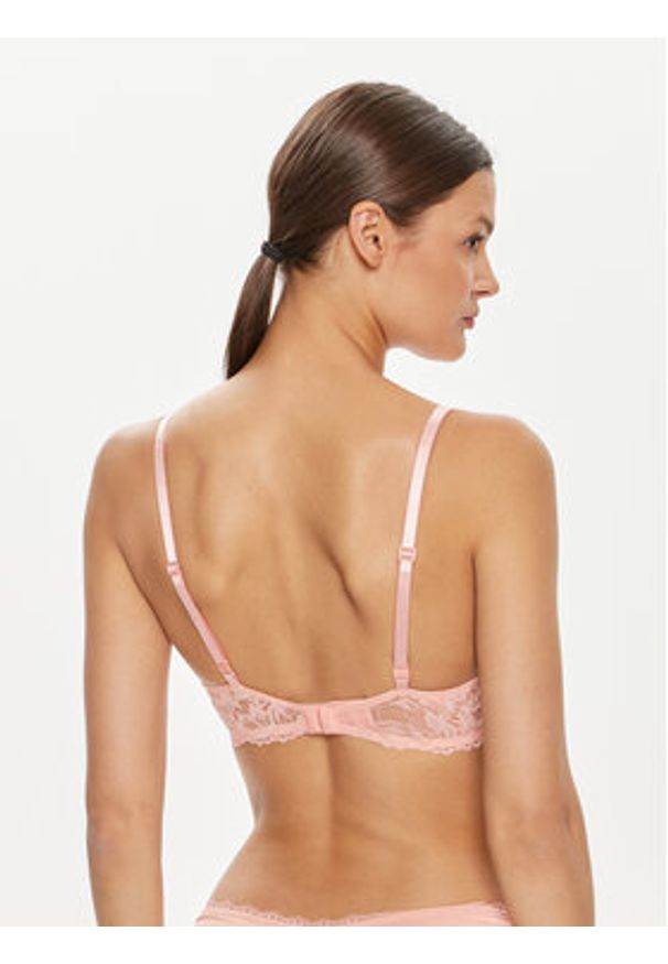 Calvin Klein Underwear Biustonosz push-up 000QF6394E Koralowy. Kolor: pomarańczowy. Materiał: syntetyk. Rodzaj stanika: push-up