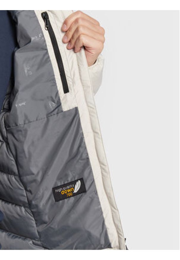Jack Wolfskin Kurtka puchowa Fairmont 1203591 Écru Regular Fit. Materiał: syntetyk