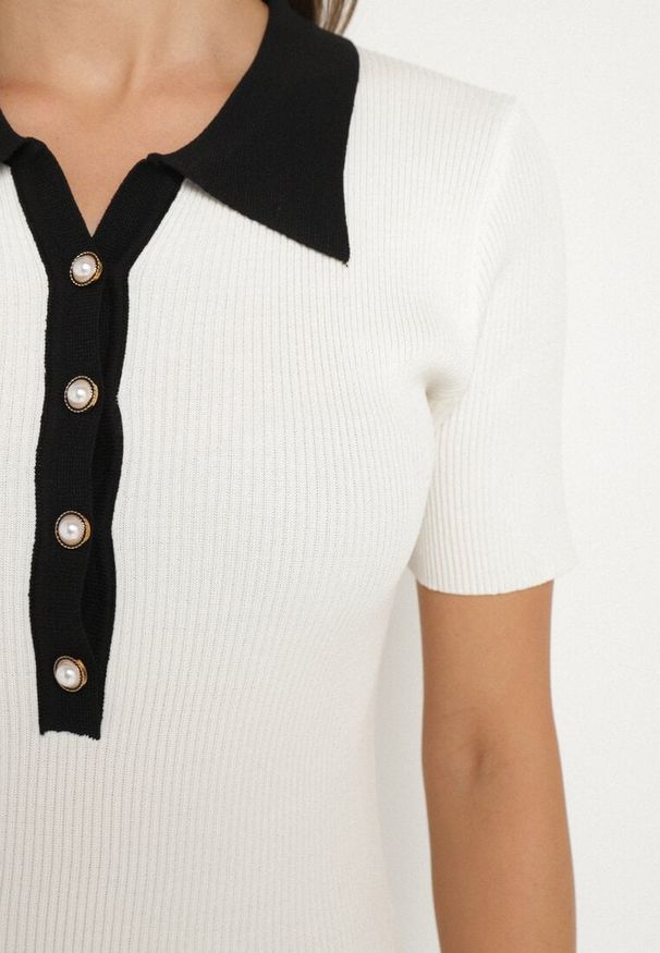 Born2be - Biała Dopasowana Sukienka z Dzianiny z Wiskozy w Eleganckim Stylu Peliora. Okazja: na co dzień, na spacer. Kolor: biały. Materiał: dzianina, wiskoza. Długość rękawa: krótki rękaw. Sezon: wiosna. Styl: elegancki