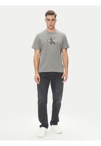 Calvin Klein Jeans T-Shirt Hero Monologo LV04RB862G Szary Regular Fit. Kolor: szary. Materiał: bawełna #4