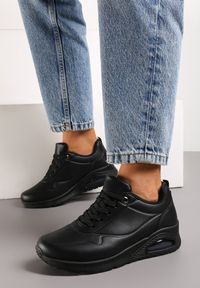Renee - Czarne Klasyczne Sneakersy z Amortyzowaną Podeszwą i Perforacją Faunama. Kolor: czarny #3