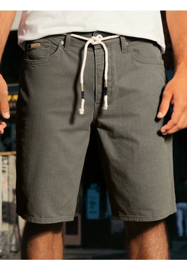 Sinsay - Szorty jeansowe - zielony. Kolor: zielony