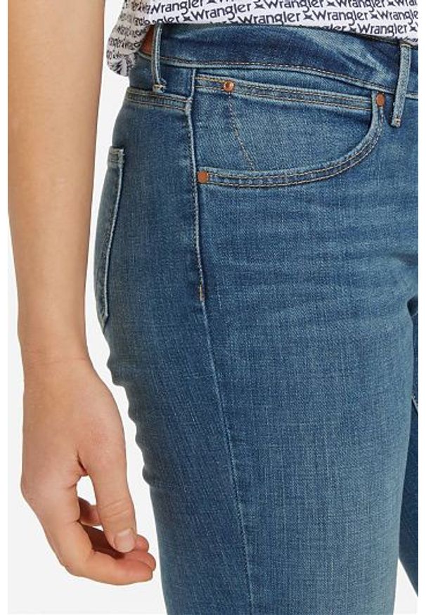 Wrangler - WRANGLER STRAIGHT DAMSKIE SPODNIE JEANSOWE INTO THE GROOVE W28T9197T