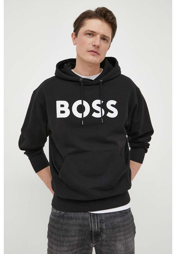 BOSS Orange - BOSS bluza bawełniana BOSS ORANGE męska kolor czarny z kapturem z nadrukiem. Typ kołnierza: kaptur. Kolor: czarny. Materiał: bawełna. Wzór: nadruk