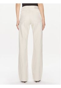 Calvin Klein Jeansy Mid Rise Relax Bootcut Ecru K20K206308 Biały Slim Fit. Kolor: biały