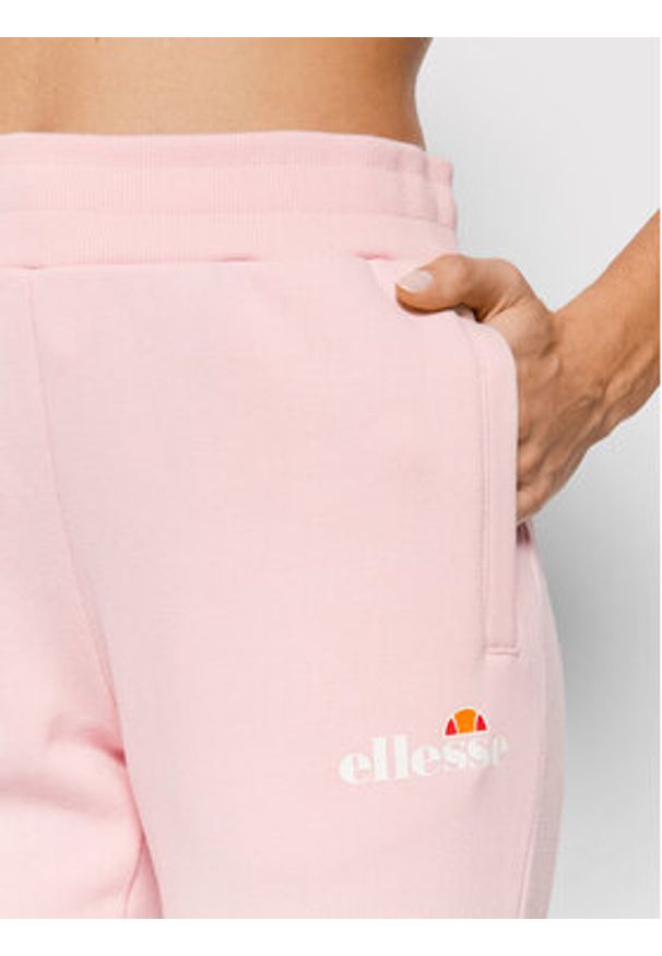 Ellesse Spodnie dresowe Hallouli SGK13652 Różowy Regular Fit. Kolor: różowy. Materiał: dresówka, bawełna