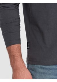Ombre Clothing - Longsleeve męski bez nadruku z dekoltem w serek - grafitowy V4 - Rozmiar: L. Okazja: na co dzień. Typ kołnierza: dekolt w serek. Kolor: szary. Materiał: materiał, bawełna. Długość rękawa: długi rękaw. Długość: długie. Wzór: gładki, jednolity. Styl: klasyczny, casual, elegancki #5