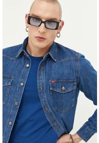 Hugo - HUGO koszula jeansowa męska kolor niebieski regular z kołnierzykiem klasycznym. Typ kołnierza: kołnierzyk klasyczny. Kolor: niebieski. Materiał: jeans. Styl: klasyczny #5