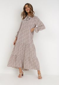 Born2be - Brązowo-Biała Sukienka Elime. Kolor: biały. Wzór: aplikacja, kwiaty. Długość: maxi #1
