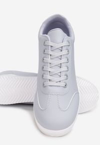 Born2be - Niebieskie Sneakersy Seems to Change. Nosek buta: okrągły. Zapięcie: sznurówki. Kolor: niebieski. Szerokość cholewki: normalna. Obcas: na płaskiej podeszwie #6