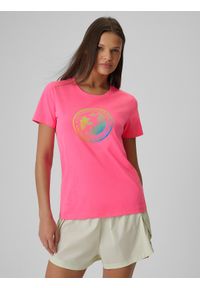 4f - 4F T-shirt regular z nadrukiem damski - różowy M. Okazja: na co dzień. Kolor: różowy. Materiał: dzianina, materiał, bawełna. Wzór: nadruk. Styl: casual, klasyczny, sportowy #1