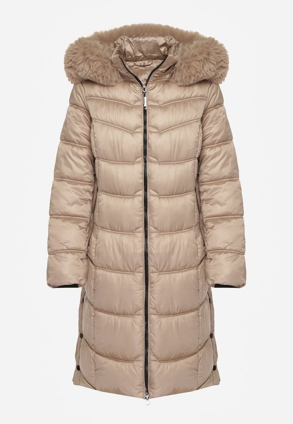 Born2be - Beżowa Pikowana Kurtka Płaszcz za Kolano z Kapturem i Futerkiem Naelora. Okazja: na co dzień, na spacer. Typ kołnierza: kaptur. Kolor: beżowy. Materiał: futro. Styl: klasyczny, casual