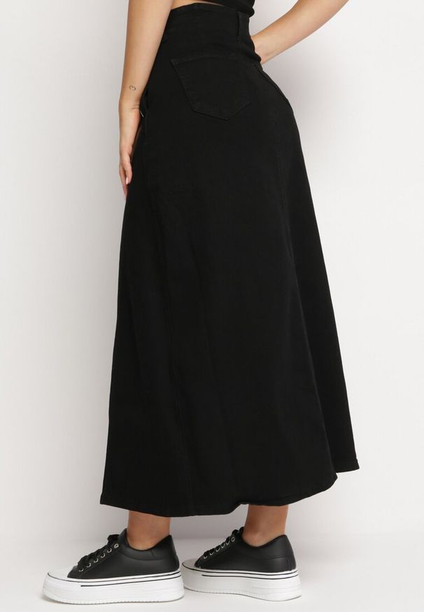 Born2be - Czarna Spódnica Maxi Trapezowa Blovima. Okazja: na co dzień. Kolor: czarny. Materiał: tkanina, bawełna. Styl: casual, elegancki