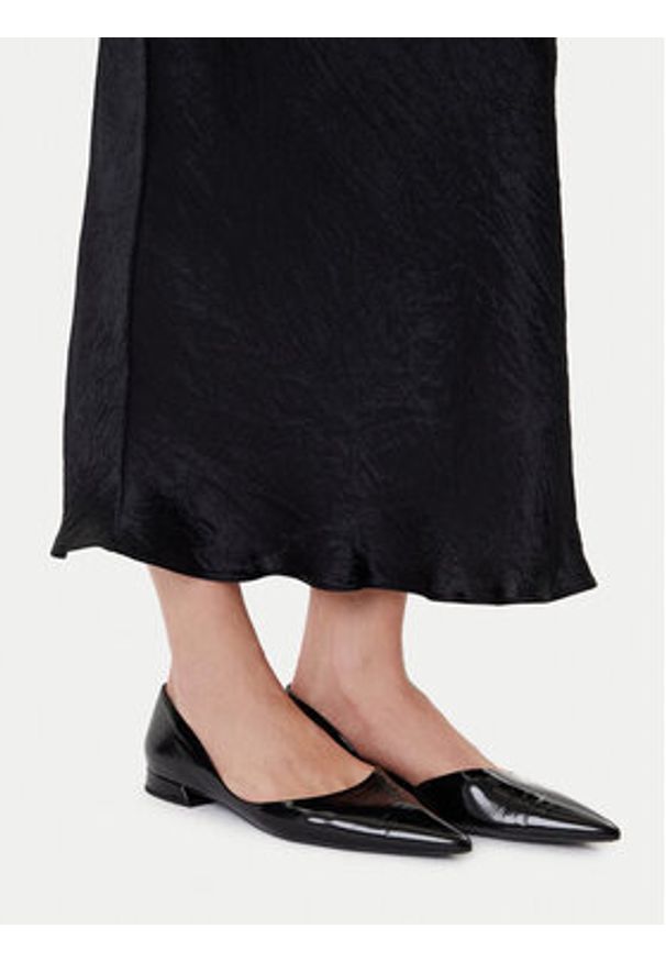 Marella Spódnica midi Pomez 2525106041 Czarny Regular Fit. Kolor: czarny. Materiał: syntetyk