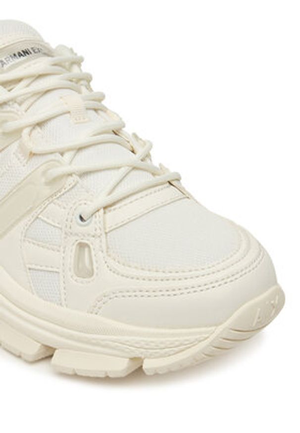 Armani Exchange Sneakersy XM001678 AF19226 U0009 Biały. Kolor: biały. Materiał: skóra