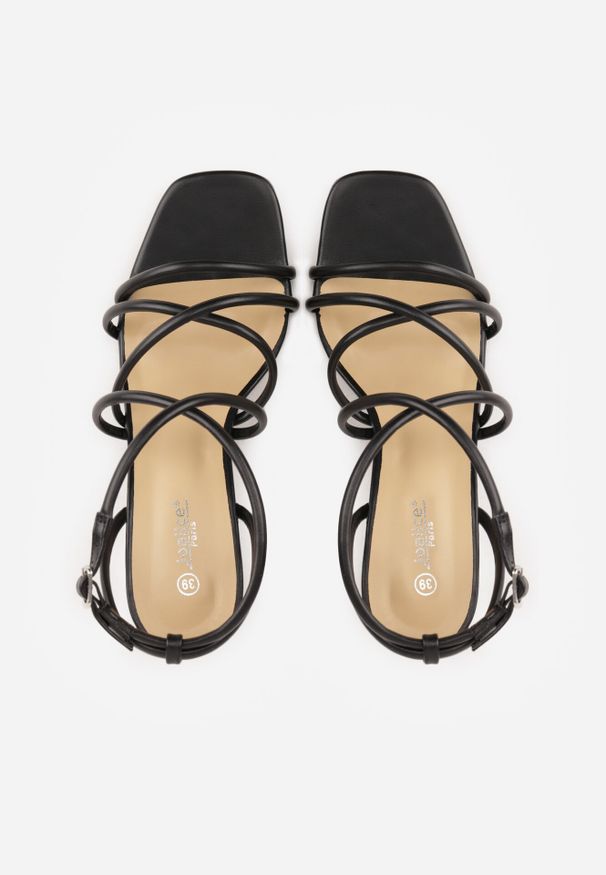 Born2be - Czarne Sandały na Szpilce z Przeplatanymi Paskiami i Kwadratowym Noskiem Baloria. Okazja: na wesele, na co dzień, na ślub cywilny. Zapięcie: pasek. Kolor: czarny. Materiał: jeans. Obcas: na szpilce. Styl: wizytowy, casual, klasyczny, elegancki