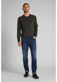 Lee - LEE LS POCKET TEE MĘSKI LONGSLEEVE REGULAR FIT SERPICO GREEN L64QSWOJ 112115884. Długość rękawa: długi rękaw #3