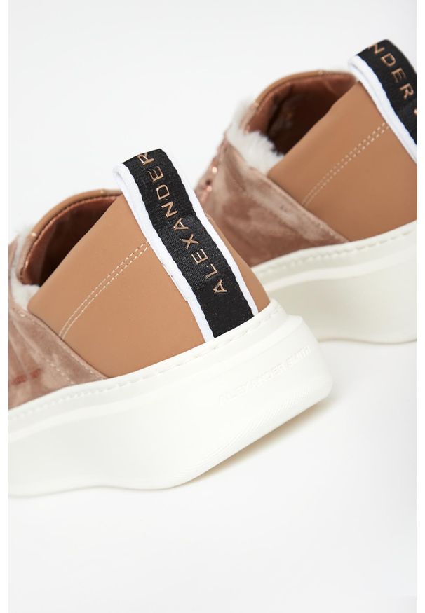 Alexander Smith - Sneakersy damskie skórzane Wembley ALEXANDER SMITH. Materiał: skóra