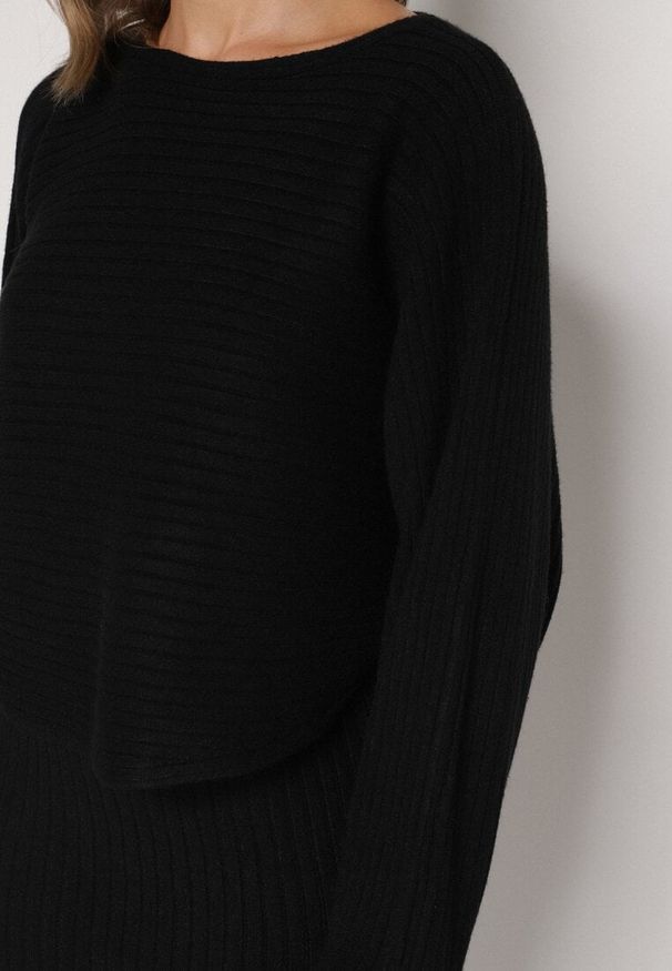 Born2be - Czarny Dzianinowy Komplet Prążkowany Sukienka i Sweter o Kroju Nietoperz Wederela. Kolor: czarny. Materiał: dzianina, prążkowany