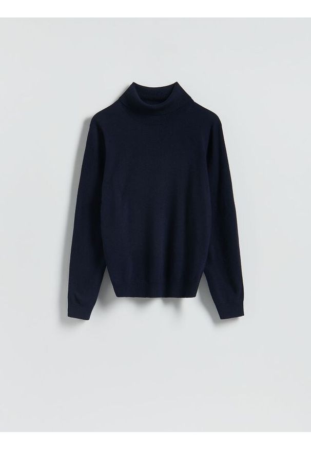 Reserved - Golf z wełny merino - granatowy. Typ kołnierza: golf. Kolor: niebieski. Materiał: wełna