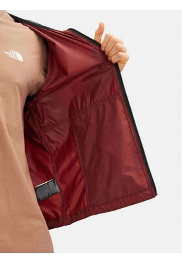 The North Face Wiatrówka Cyclone NF0A8B64 Bordowy Regular Fit. Kolor: czerwony. Materiał: syntetyk