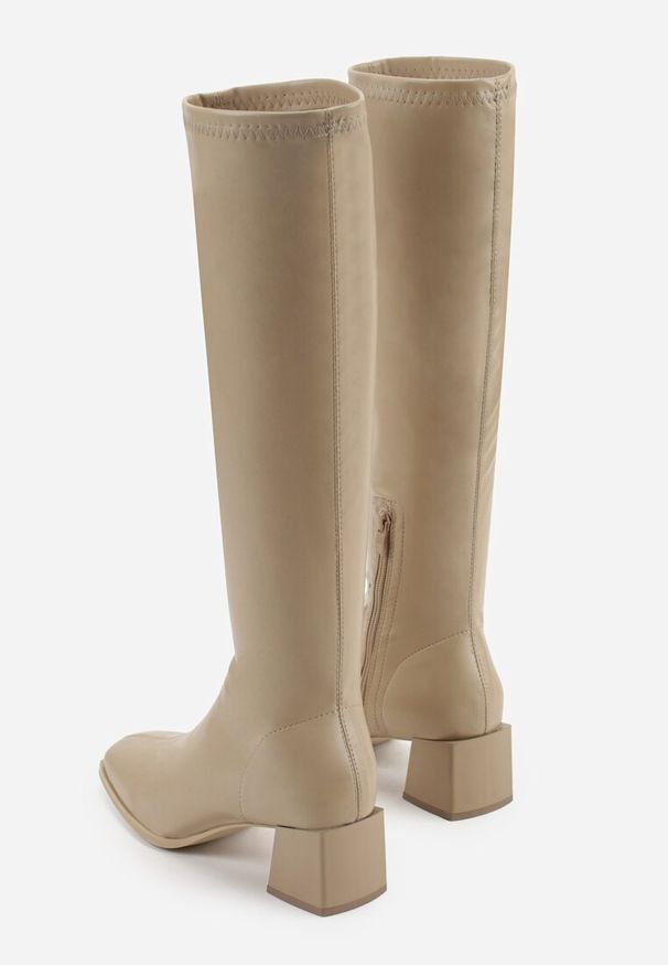 Renee - Ciemnobeżowe Kozaki na Geometrycznym Słupku z Kwadratowym Noskiem Brikalona. Okazja: na co dzień. Kolor: beżowy. Materiał: jeans. Wzór: geometria. Obcas: na słupku. Styl: casual, klasyczny