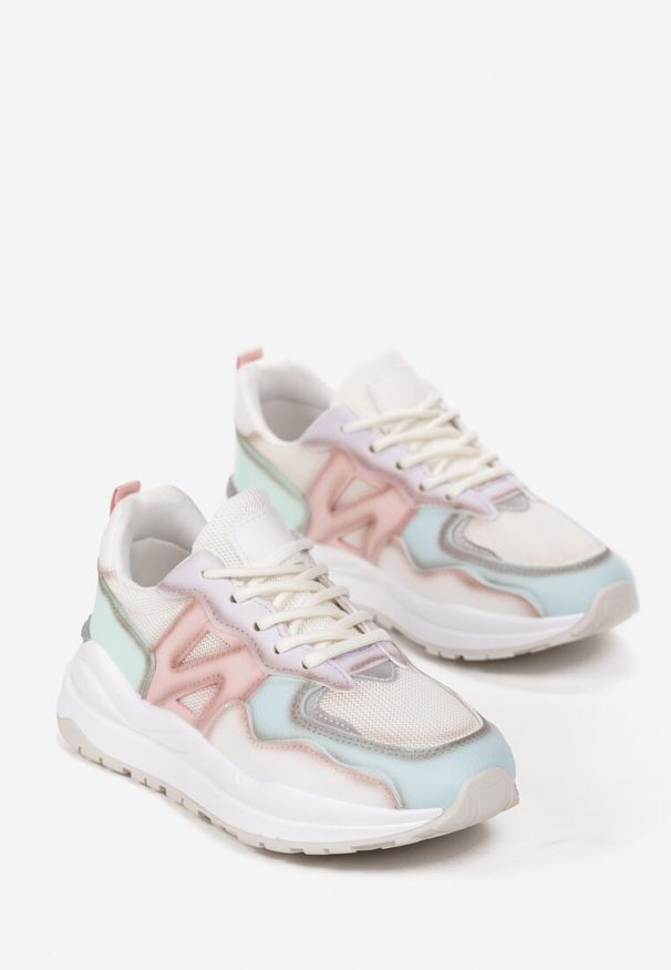 Renee - Biało-Niebieskie Sneakersy Przed Kostkę Zdobione Przeszyciami Flallesi. Wysokość cholewki: przed kostkę. Kolor: niebieski. Wzór: aplikacja