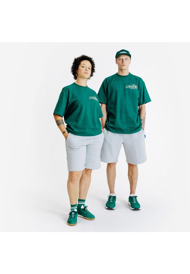 Decathlon - Koszulka z grafiką. Kolor: zielony. Materiał: bawełna