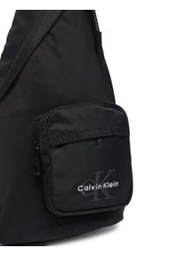 Calvin Klein Plecak Bold N/S Sling LV04D3457G Czarny. Kolor: czarny. Materiał: materiał #3