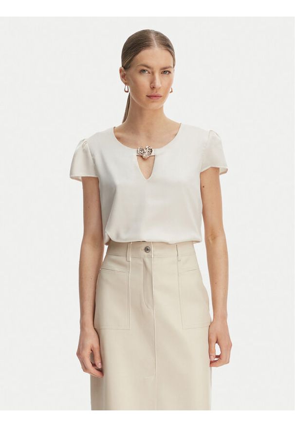 Rinascimento Bluzka CFC0127852003 Beżowy Regular Fit. Kolor: beżowy. Materiał: syntetyk