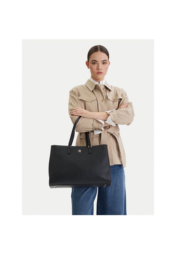 TOMMY HILFIGER - Torebka Tommy Hilfiger. Kolor: czarny