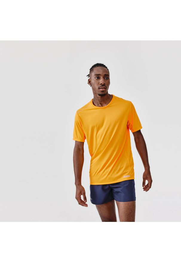 KALENJI - Koszulka do biegania męska Kalenji Dry+. Kolor: pomarańczowy, wielokolorowy, żółty. Materiał: elastan, materiał